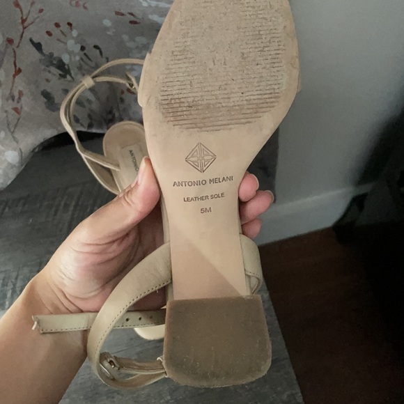 Antonio Melanie Heels - Picture 2 of 3